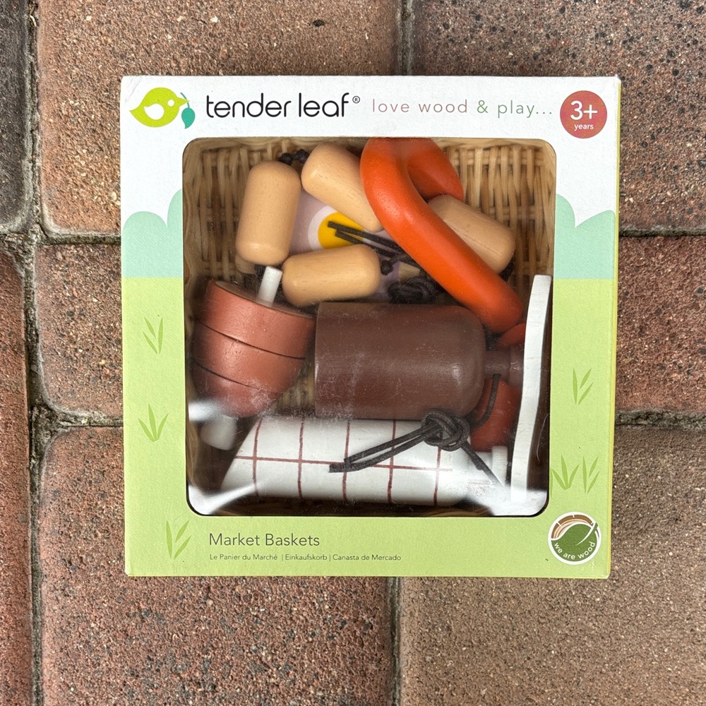 BRAND NEW Tender Leaf Market Baskets Play Set - Charcuterie Basket